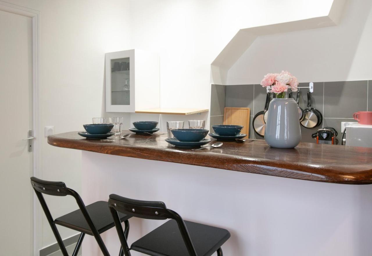 Authentic Apartment In Center Of Parisian Marais Ngoại thất bức ảnh